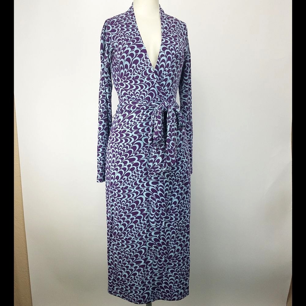 L. K. Bennett V neck midi dress